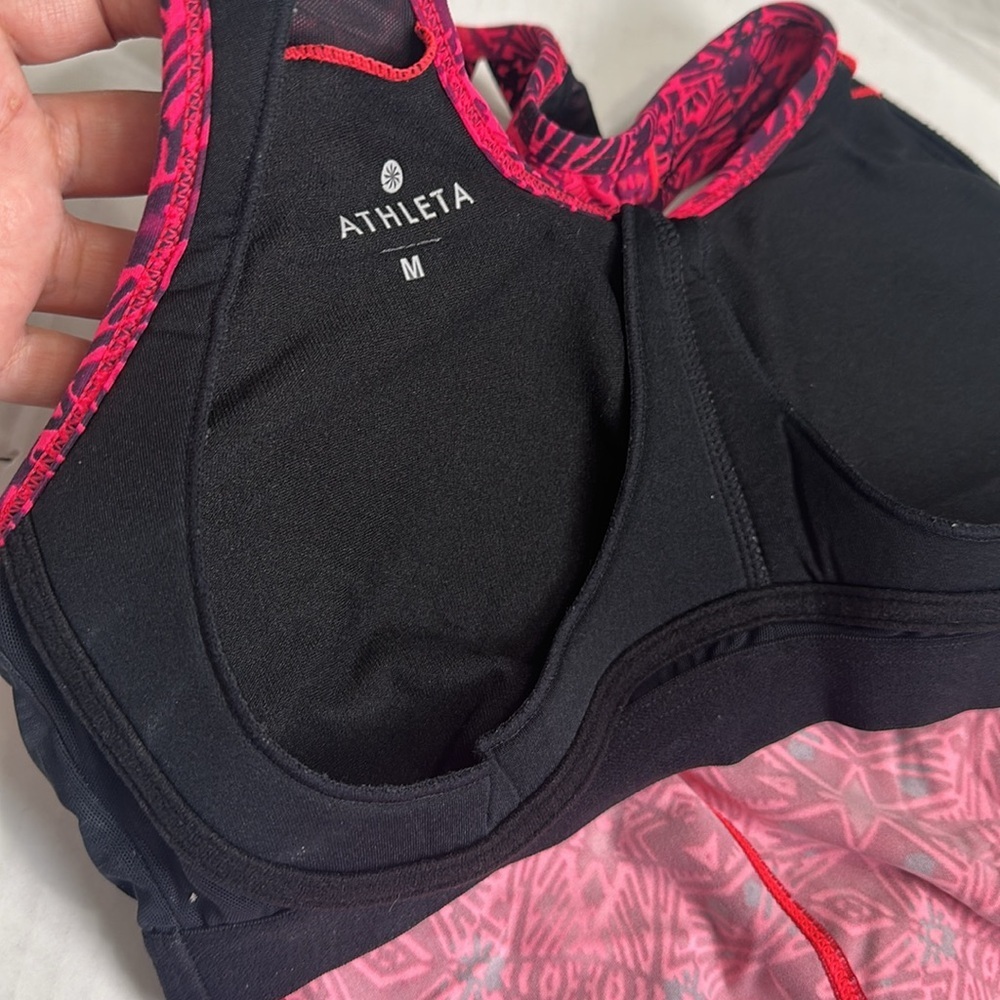 Athleta Cairo Energy Tank Pink Black Women’s Size Medium Racerback Padded Top - Picture 6 of 9